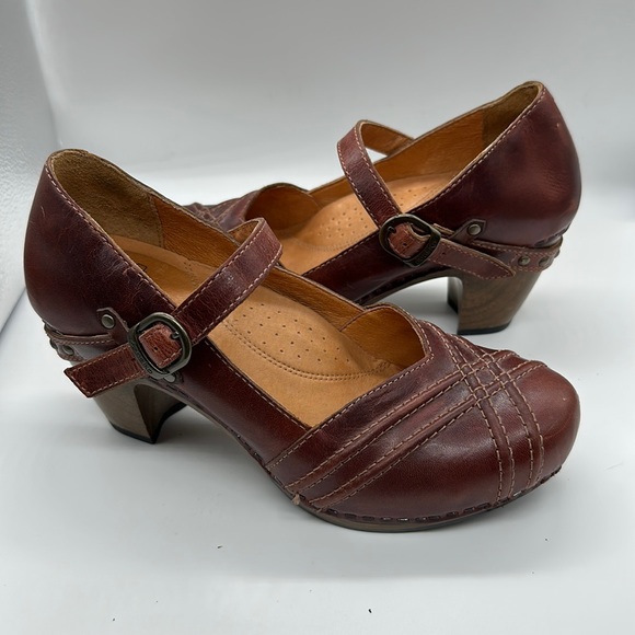 Dansko Shoes Dansko Reeny Mary Jane Clog Heels Eu 37us 657 Poshmark
